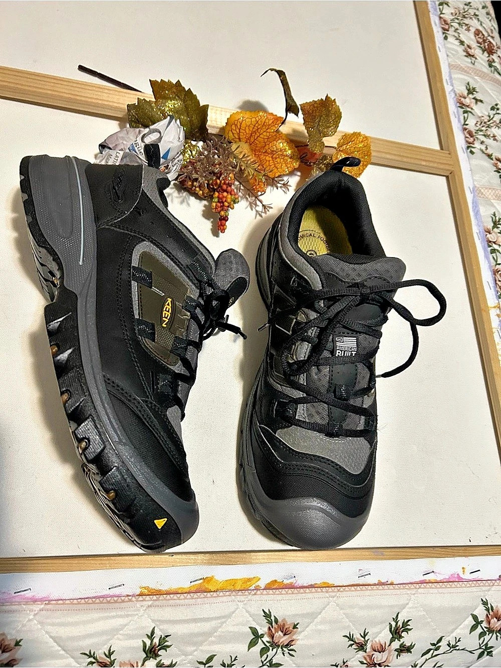KEEN Targhee III Men's Black Hiking Shoes US 13D excellent condition8